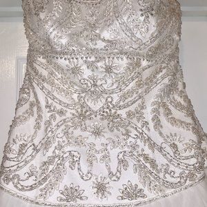 Beautiful Wedding Dress!!!